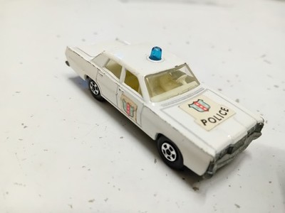 MATCHBOX 55 OR 73 * FORD Mercury POLICE CAR * WHITE * Lesney