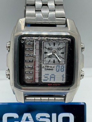 Vintage Casio Edifice EFA-124 Men's Wrist Watch Ana-Digi World Time WR100 Quartz