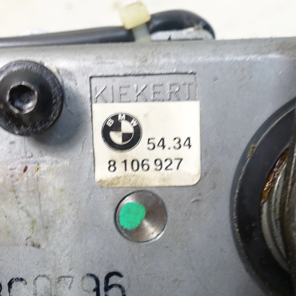 BMW E30 Serie 3 Convertible Compartimento Tapa Motor Accionamiento Eléctrico OEM 1987-1993 Foto 3 de 4