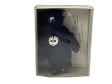 Steiff Animal Teddy Bear Club 2009 Bear with original box. Excellent Condition