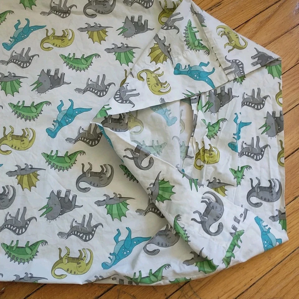 Funda de Almohada Pottery Barn Niños Tamaño Estándar Multicolor Dinosaurios Algodón Orgánico Foto 4 de 4