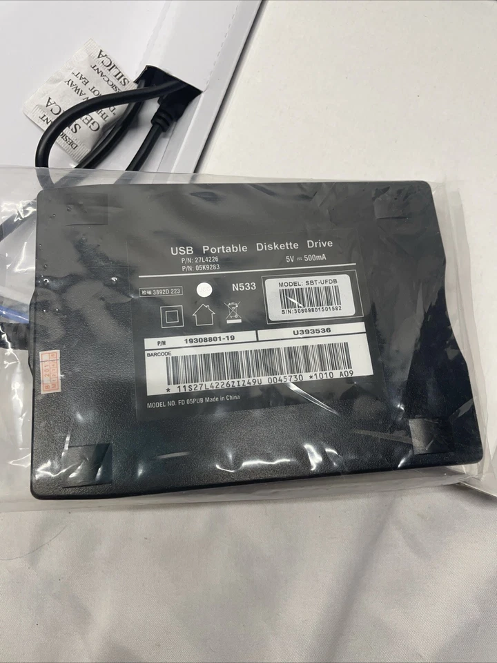 Sabrent SBT-UFDB 1.44MB USB Floppy Disk Drive - FREE SHIPPING - Image 3 of 4