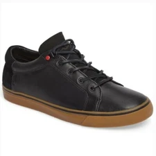 UGG!!-US8/EU41 Brock Luxe Black Gum Leather LOW TOP Comfort  Shoes 