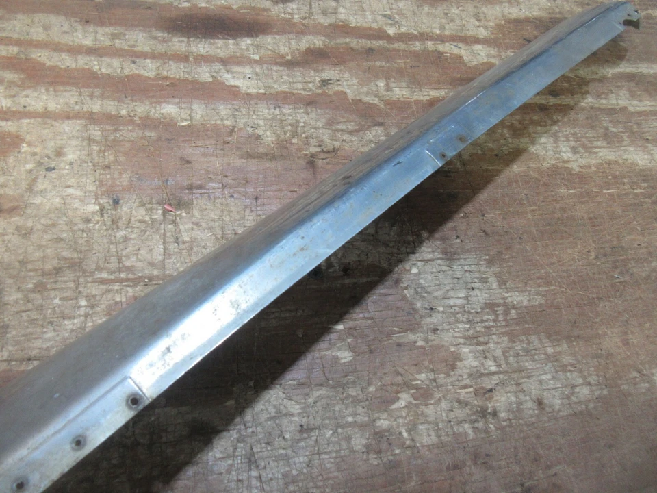 Cadillac Serie 62 1954 1955 4 puertas sedán guardabarros panel basculante moldura DR Foto 3 de 4