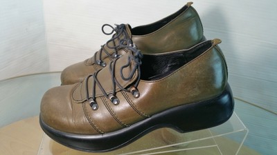dansko lace up clogs