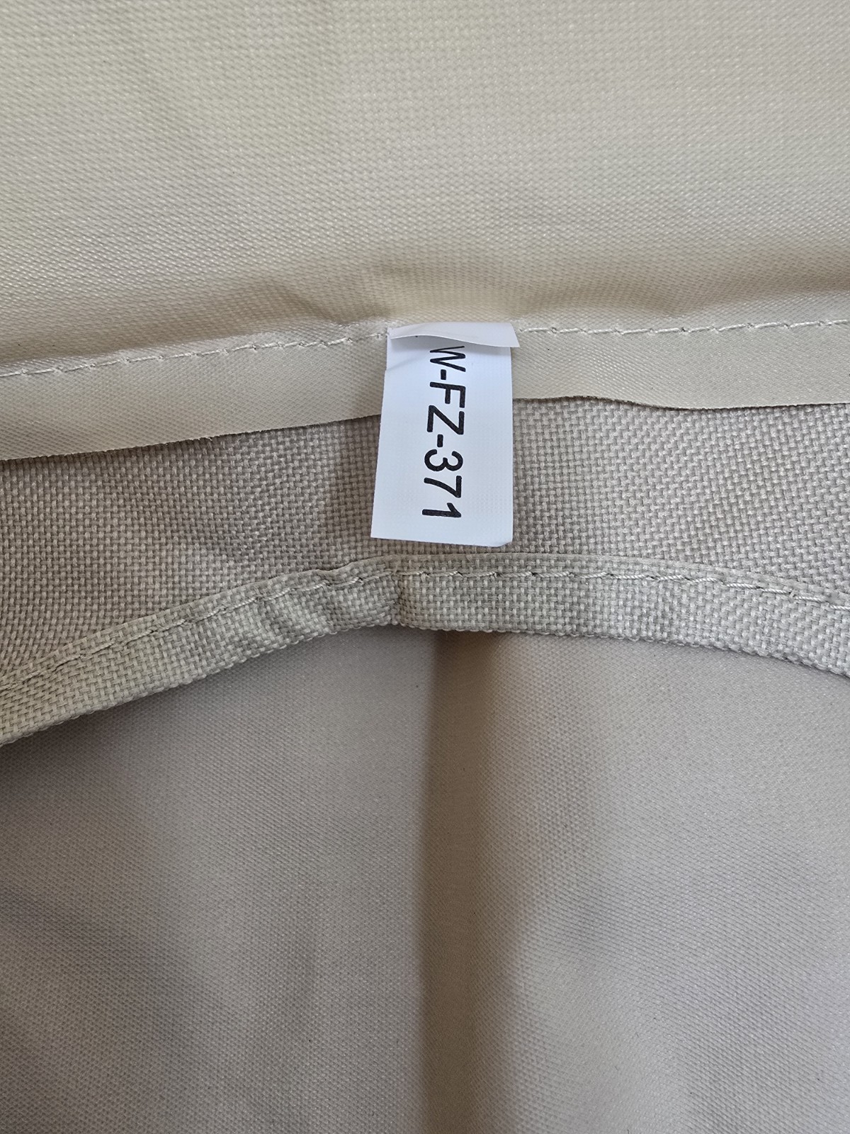 Outdoor TV Cover Fitted Waterproof Weatherproof Television Protector 30-32”