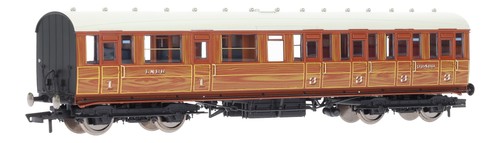 R4517B Hornby OO Gauge Gresley Suburban Composite 32480 LNER Teak (gebraucht) | Condition: Used