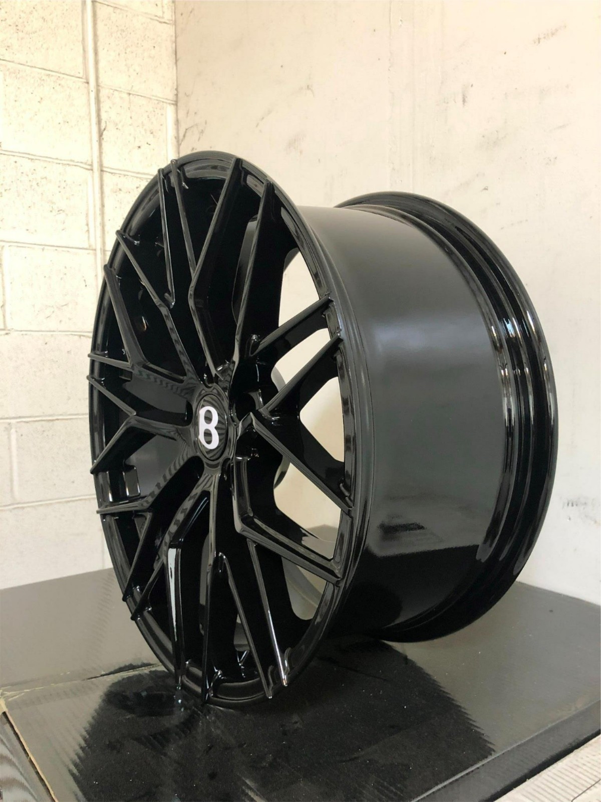 22-inch Bentley GT GTC Flying Spur 2003-2017 Premium Wheels M520R Black 5x112