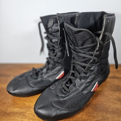 FISTRAGE Boxing Shoes Size 11.5  Black/Red Lightweight  With New Miuth Guard