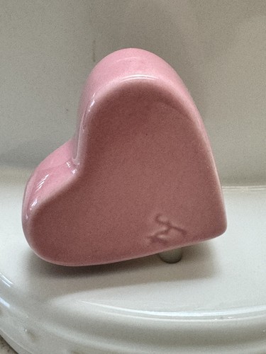 Nora Fleming RETIRED Be mine PINK HEART Mini A154 New - Picture 7 of 16
