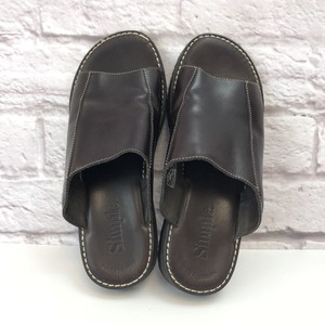 simple brand sandals
