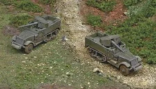 Italeri M3 75mm Half Track - Plastic Model Military Vehicle Kit - 1/72 Scale