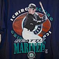 Vtg. Ichiro Suzuki 2001 T-Shirt Dynasty L Mariners Hall Of Famer Great Graphics