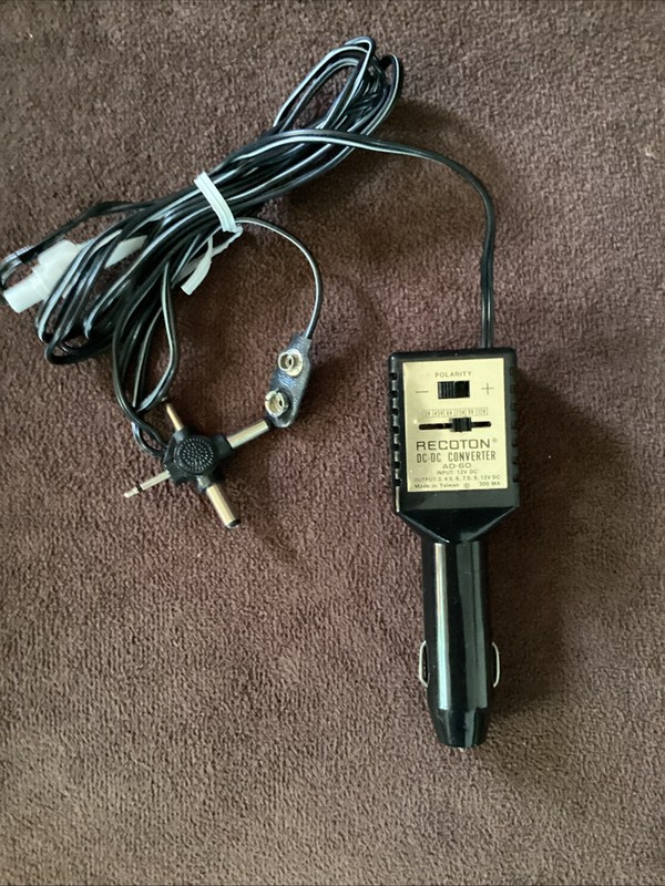 Recoton Regulated DC Converter Input 12V DC AD60, Output DC 3V-12V 0-300mA