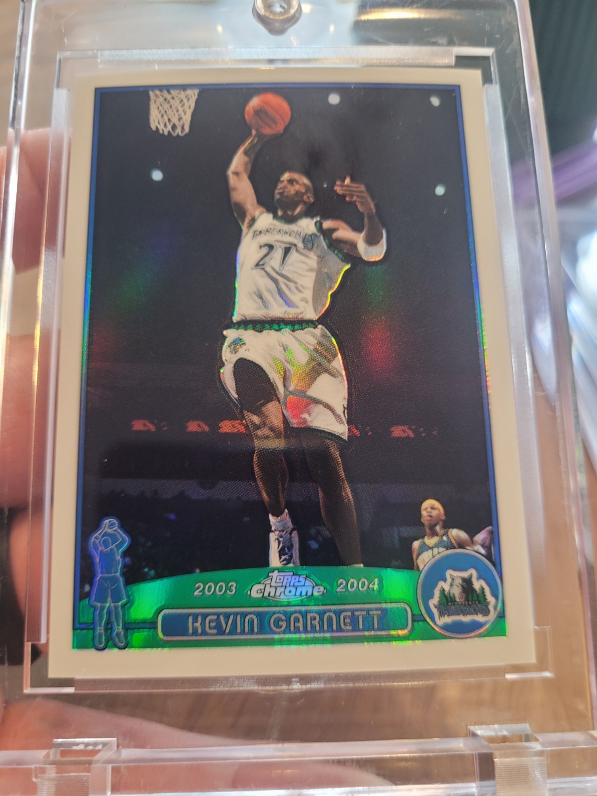 KEVIN GARNETT 2003-04 TOPPS CHROME #100 REFRACTOR  TIMBERWOLVE NM-MT Big ticket