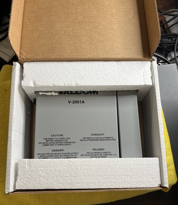 Valcom V-2001A 1 Zone One-Way plus Page system