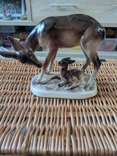 Beautiful Vintage  Deer With Fawn Porcelain Figure