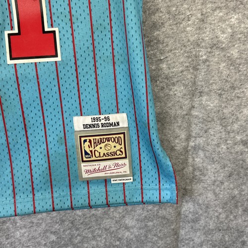 Camiseta deportiva Dennis Rodman Chicago Bulls Mitchell Ness 1995-96 Swingman talla pequeña - Imagen 5 de 20
