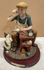 VINTAGE J & J VICTORIA COLLECTION CLOCK REPAIRMAN / MAKER FIGURINE