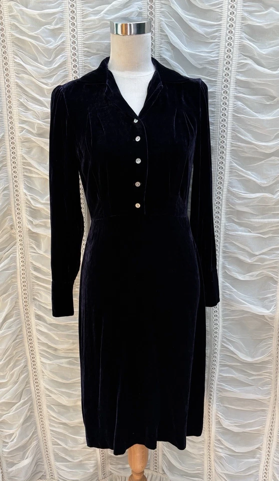 Laura Ashley Midi Dress Navy Blue Velour Soft Velvet Long Sleeves Size 8 UK - Image 4 of 4