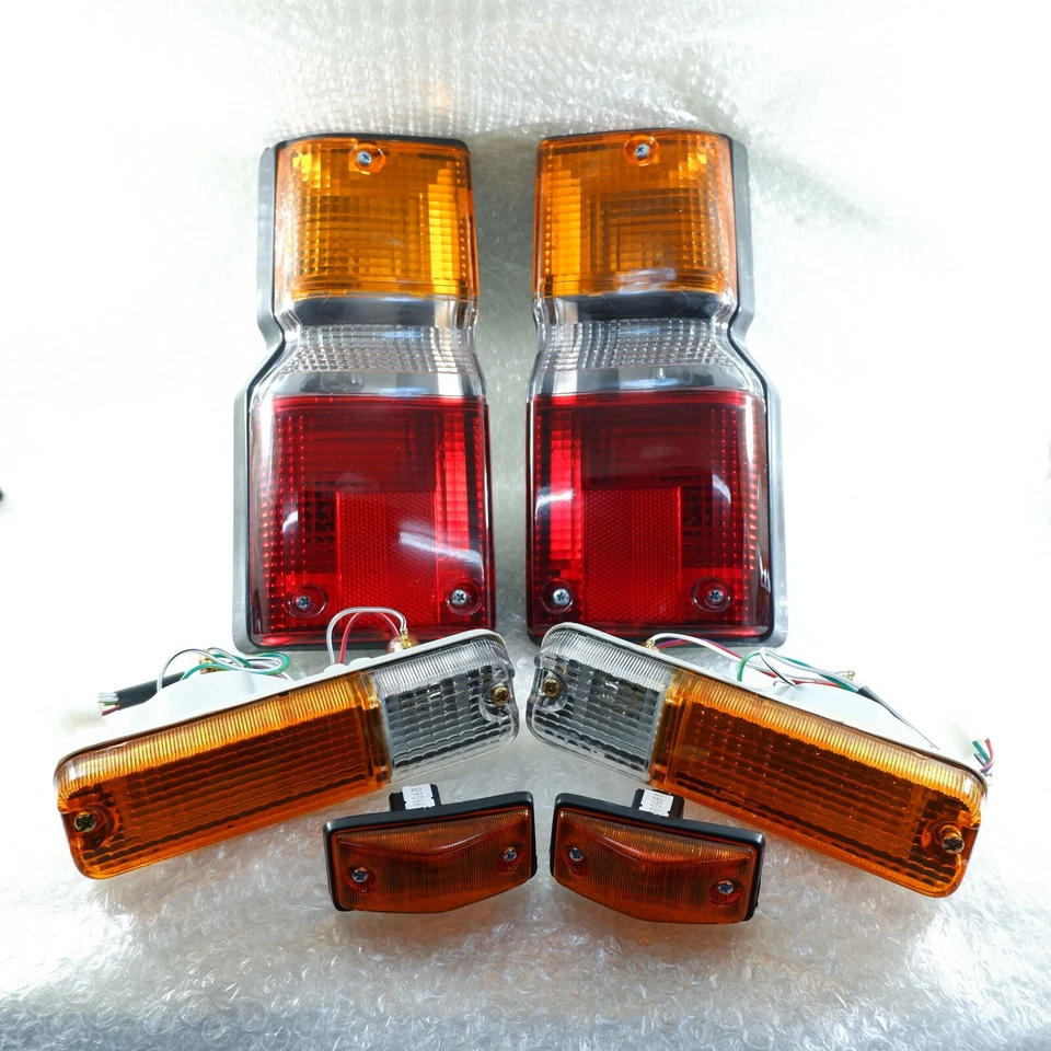 DAIHATSU ROCKY FEROZA BLIZZARD Taillight Lamp + Side  Front Turn Signal RH/LH - Image 3 of 4