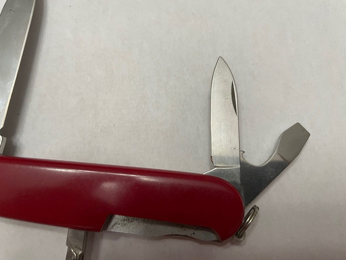 Victorinox Champion Swiss Army Pocketknife 1.5793 never used 