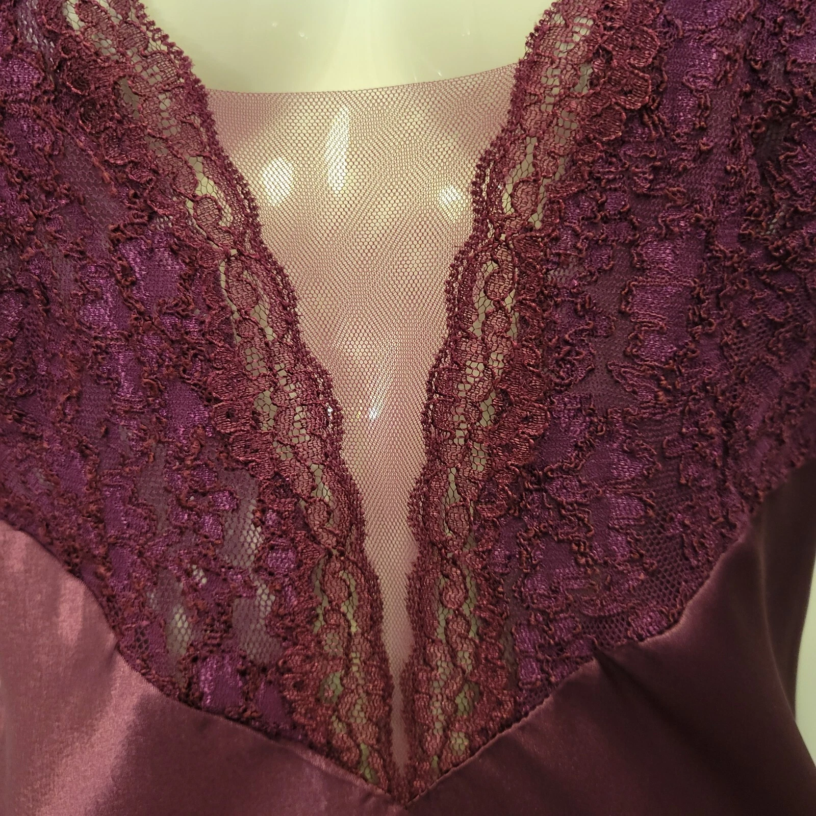 UNDERCOVER Abito Victoria's Secret viola medio vintage etichetta oro slip dress senza maniche raso