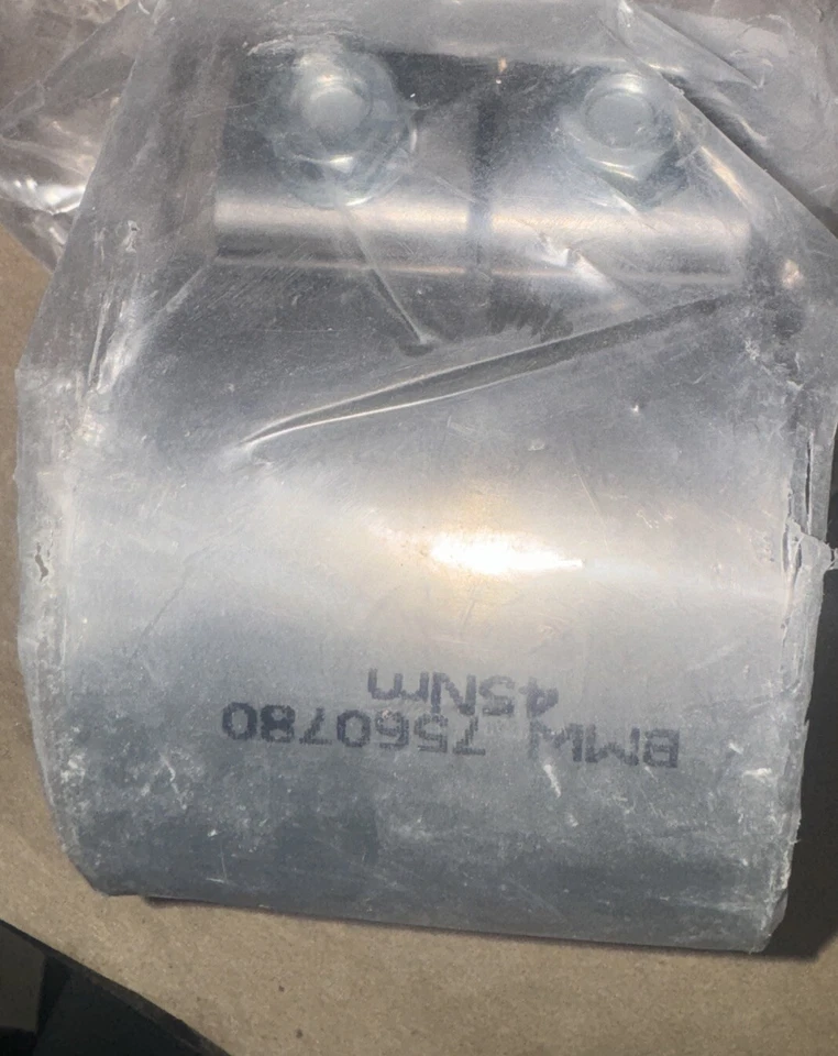 1997-2024 #2BMW 840I/M3/M340I/M4/M440I/X1/X3 ABRAZADERA SILENCIADOR OEM 18-30-7-560-780 Foto 3 de 3