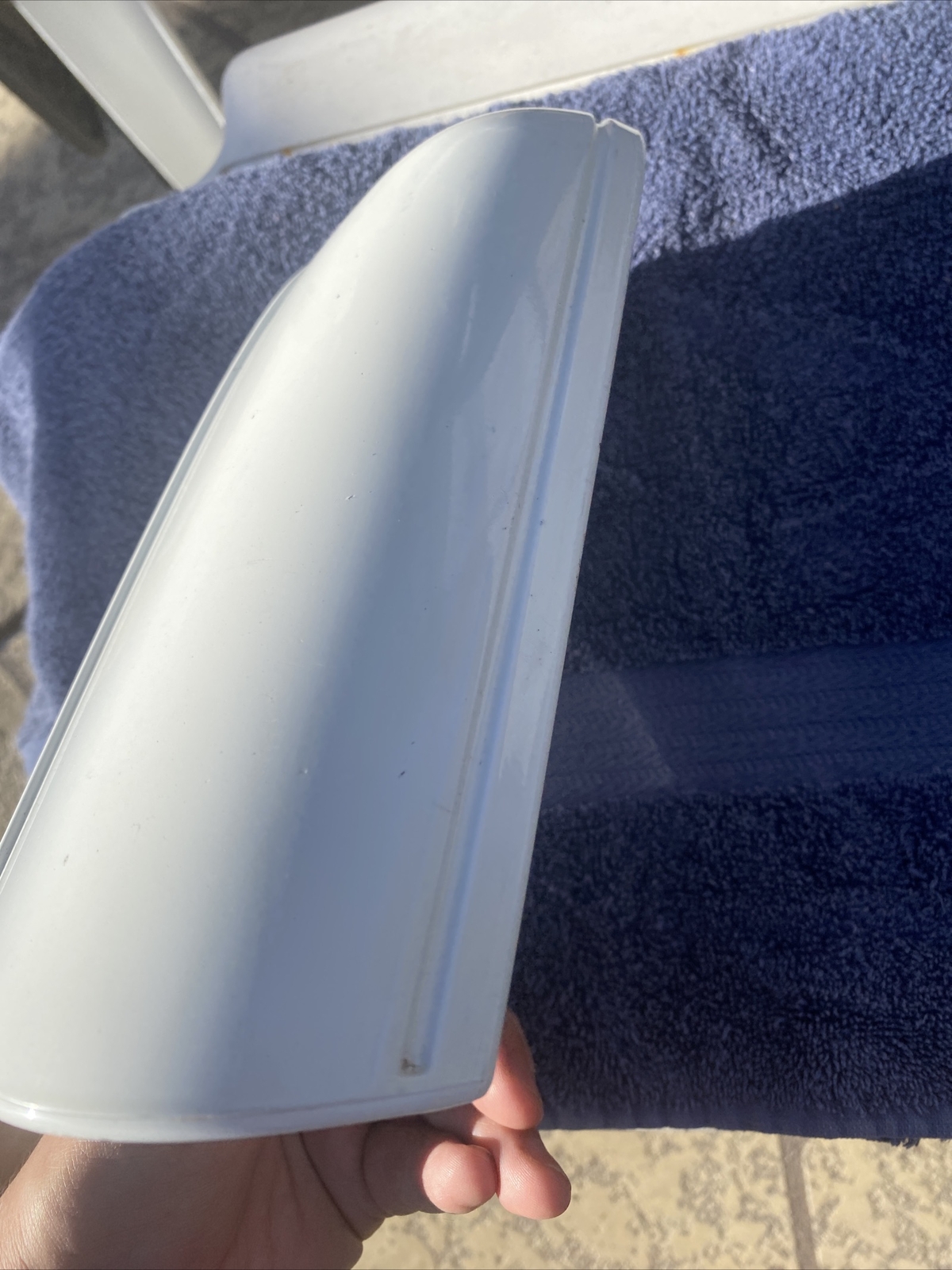 (1) 9802 Mercedes W210 EClass RH Passenger Side View Mirror Cover