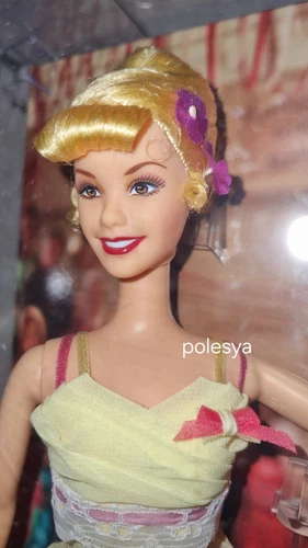 Barbie Grease Frenchy 2008 dance #M3256 Abito Giallo