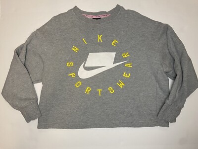 nike sportswear vintage women's crops