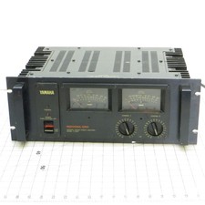 Yamaha Professional Series Model P-2200 Natural Sound Power Amplifier 2-Channel