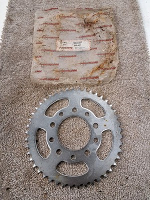 NOS POWERITE 3413325 525 45 TOOTH REAR MOTORCYCLE SPROCKET