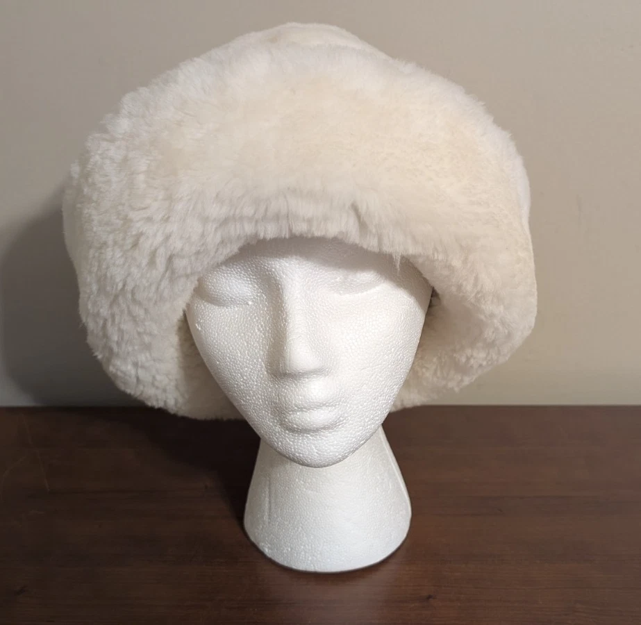 Plush Sheepskin Snowball Hat White Size Large Cuffed Bucket