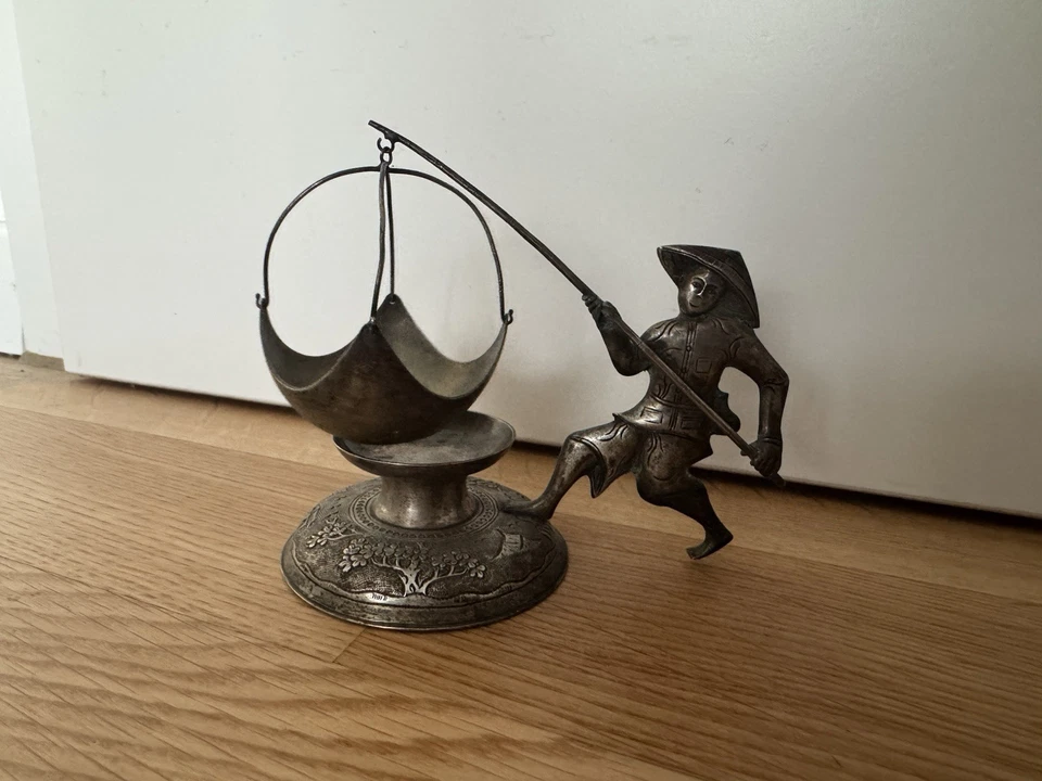 Vietnam - 900 Silber - Teesieb „Fischer mit Netz” (alt, vintage) - Bild 2 von 4