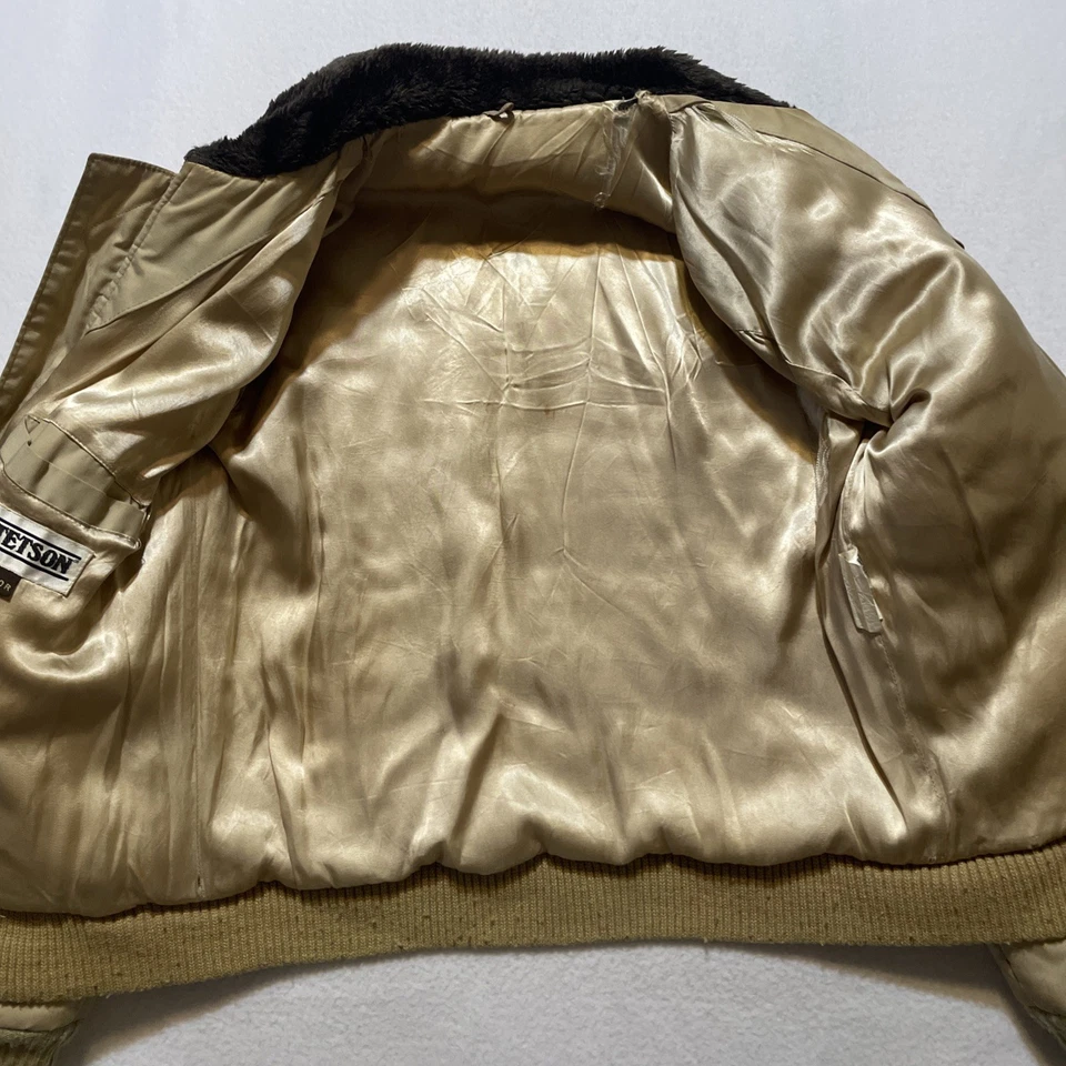 Chaqueta Western Stetson Vintage Cuello de Piel Pana Puffer Mediana 40R Años 70’s - 80’s Foto 3 de 4