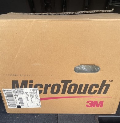New Sealed Contents 3M MicroTouch Monitor 15  11-1662-129N - 2002