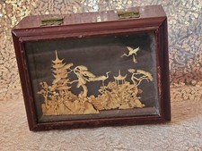 Schmuckschatulle - Schmuckkästchen mit Korkschnitzerei - Kork Schnitzerei China