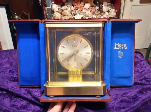Vintage Horn Quartz Germany Uhrwerk Uhr und Gehäuse Messing blau Filz Japan schön! - Bild 23 von 24