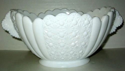 Vintage Fenton Milk Glass Daisy & Button Oval Bowl