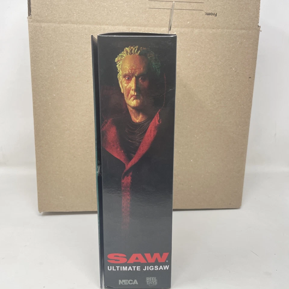 Figura de acción NECA SAW Ultimate Jigsaw 7” lanzamiento 2024 nueva en caja horror coleccionable Foto 2 de 4
