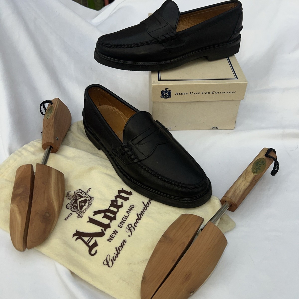 Alden Cape Cod Black Penny Loafers 9.5D USA + Cedar Trees, Box