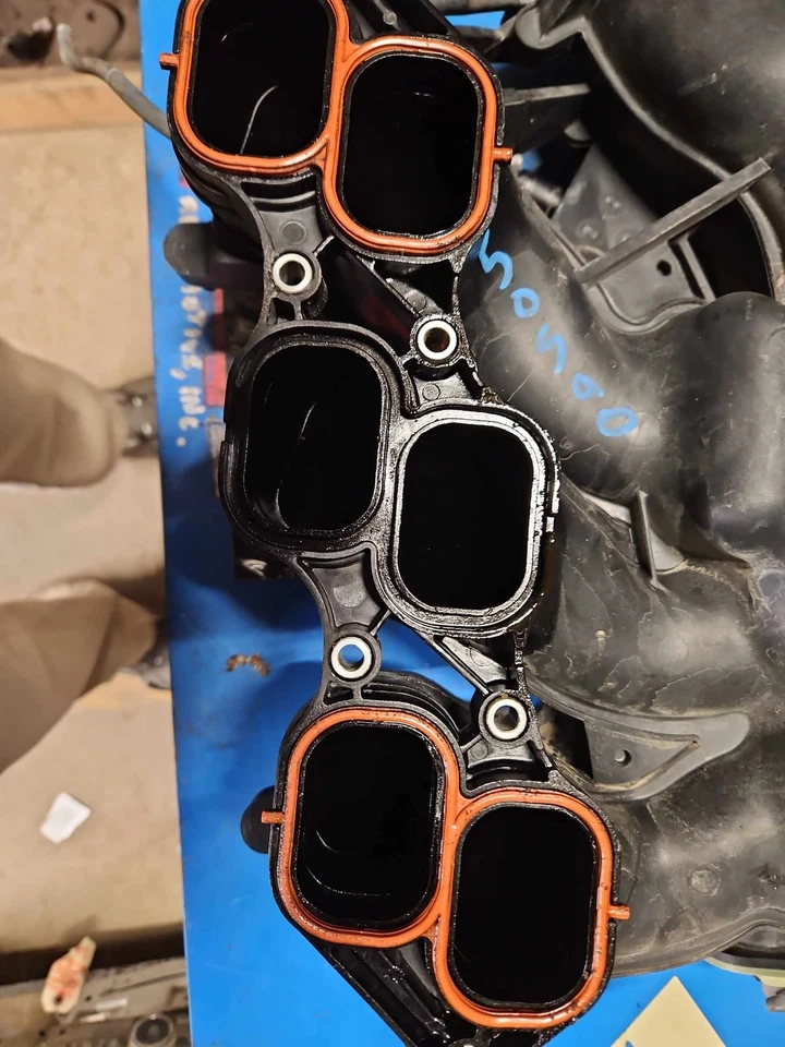 11-16 TOYOTA SIENNA 3.5L(2GRFE Eng) 11-15 LEXUS RX350 Intake Manifold Upper OEM - Image 4 of 4