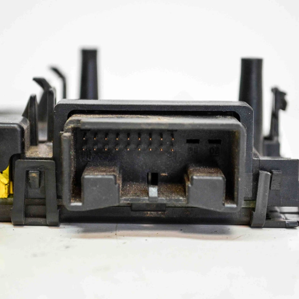 VW PASSAT Variant B6 3C5 altre centraline 3C0953549A 1.6 benzina 75kw 3660887 - Immagine 4 di 4