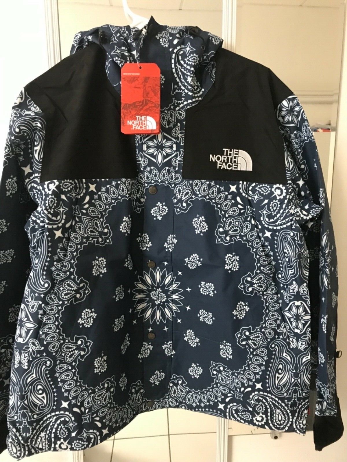 supreme the north face bandana mountain jacket black