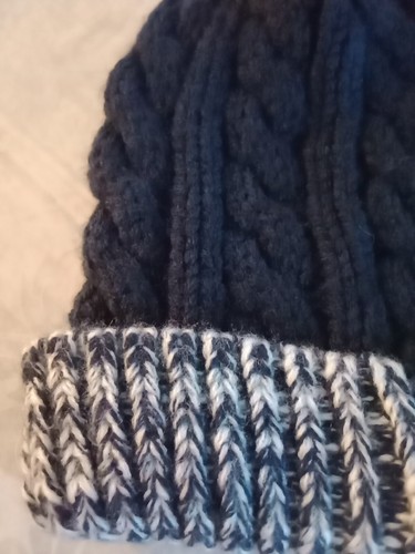 NWT - GAP Kids Blue Cable Knit Beanie with Orange Pom S/M - Picture 8 of 20