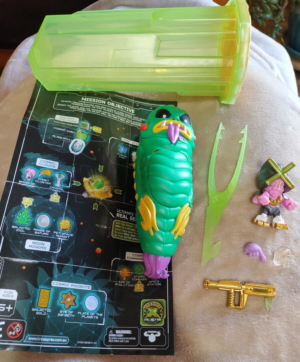 TREASURE X ALIEN DISSECTION KIT w/GREEN GIZMUCK ALIEN, CRITTER
