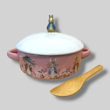 Zrike Brands | Peter Rabbit Ceramic Casserole Dish | New in Box