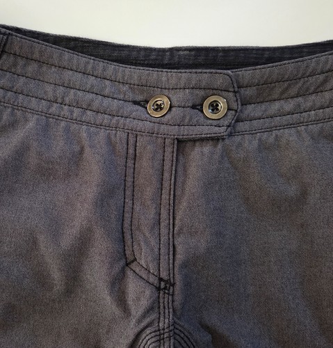 Lululemon RIDE ON Shorts Grey Cycling Spinning Reflective Cuffed 9" Size 6 - Picture 5 of 10