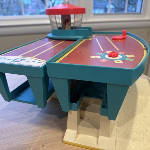 Fisher Price Play Family Airport 996 Vintage 1972 Little People Playset Only - Picture 7 of 7